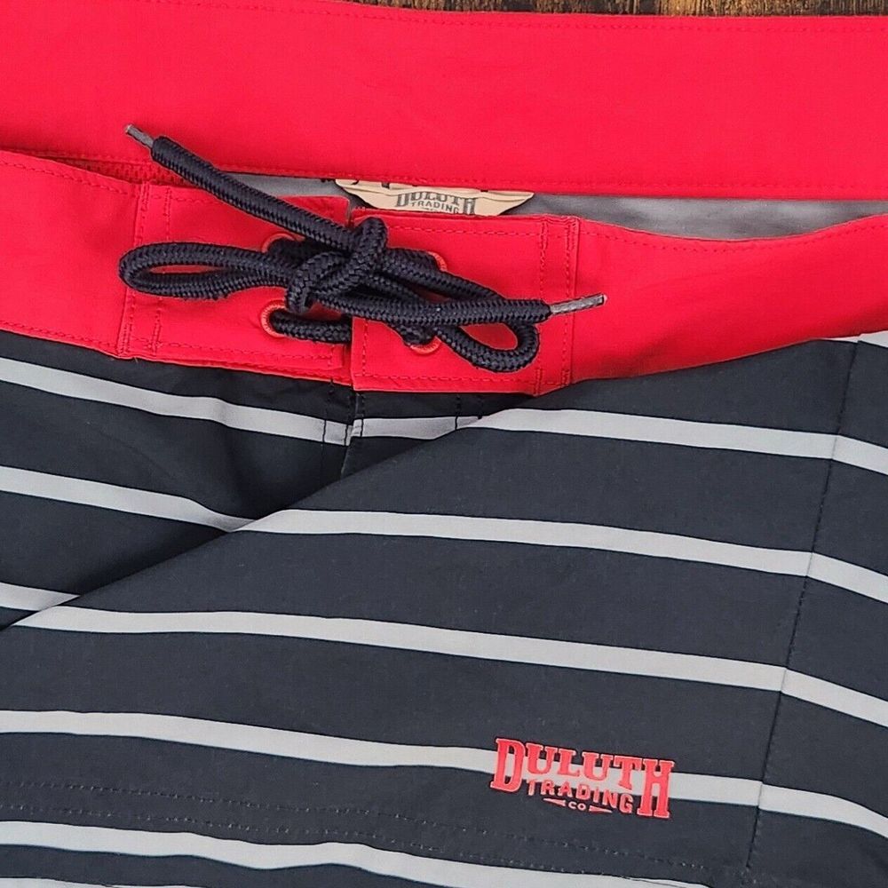 Duluth Trading Co Striped Board Shorts Swim Trunks‎ Mens Size 48 Black 9" Inseam